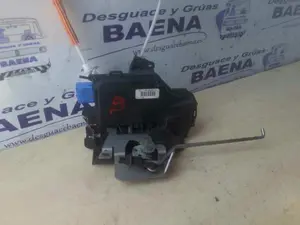 Foto de CERRADURA PUERTA DELANTERA IZQUIERDA SIN MARCA SIN MODELO referencia 4E2837015 foto 2