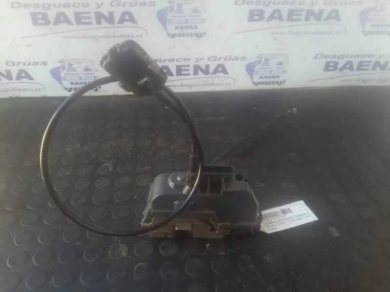 Foto de CERRADURA PUERTA TRASERA DERECHA RENAULT SCENIC II (JM) referencia 119332