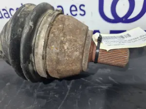 Foto de TRANSMISION DELANTERA IZQUIERDA FORD FOCUS BERLINA (CAP) referencia 3M513B437DAE foto 4
