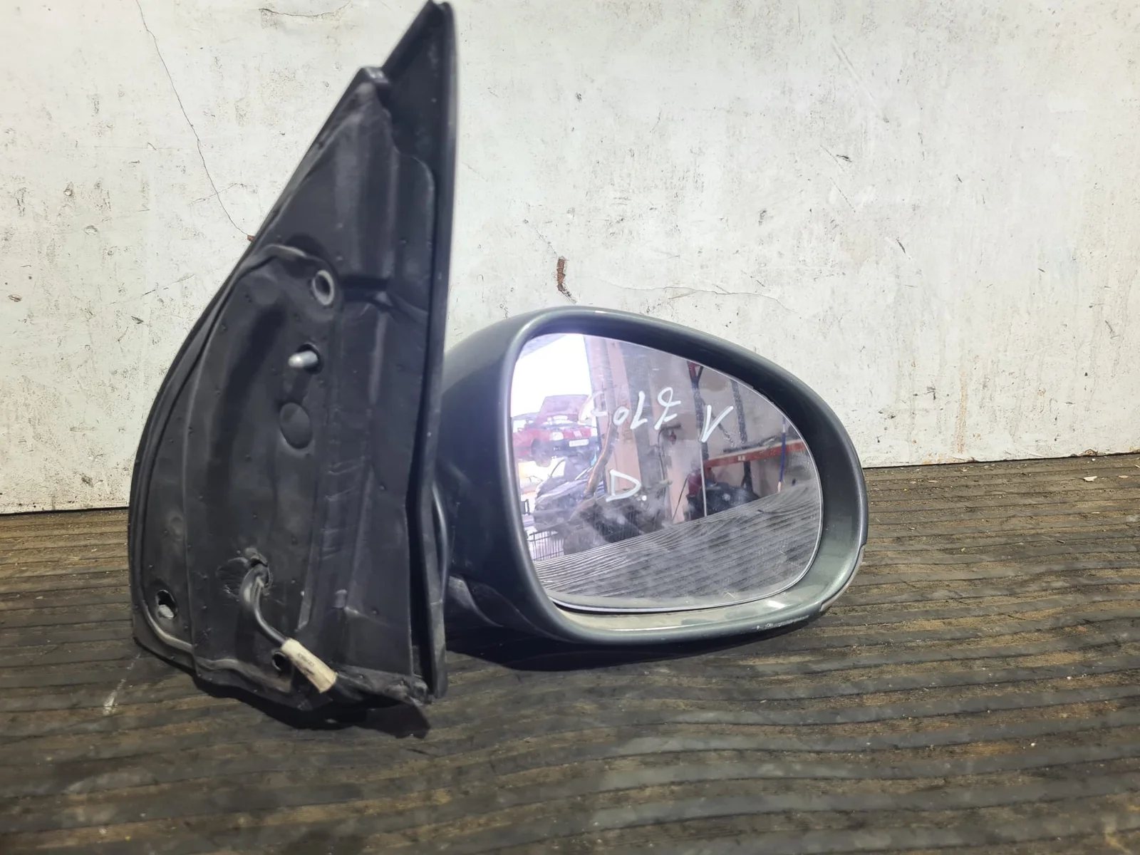 Foto de RETROVISOR DERECHO VOLKSWAGEN GOLF V (1K1)(10.2003)