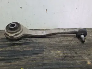 Foto de BRAZO SUSPENSION DELANTERO IZQUIERDO MERCEDES-BENZ CLASE C (BM 203) BERLINA foto 3
