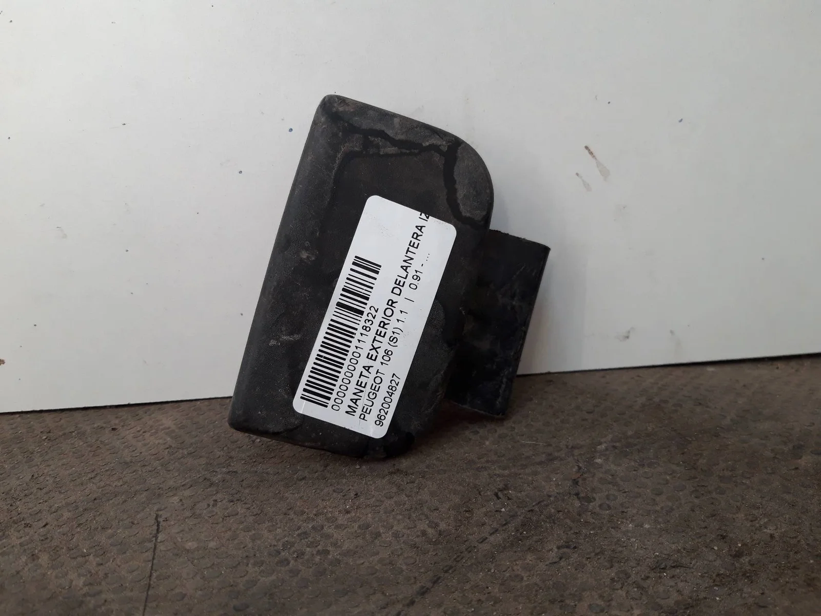 Foto de MANETA EXTERIOR DELANTERA IZQUIERDA SIN MARCA SIN MODELO referencia 962004827