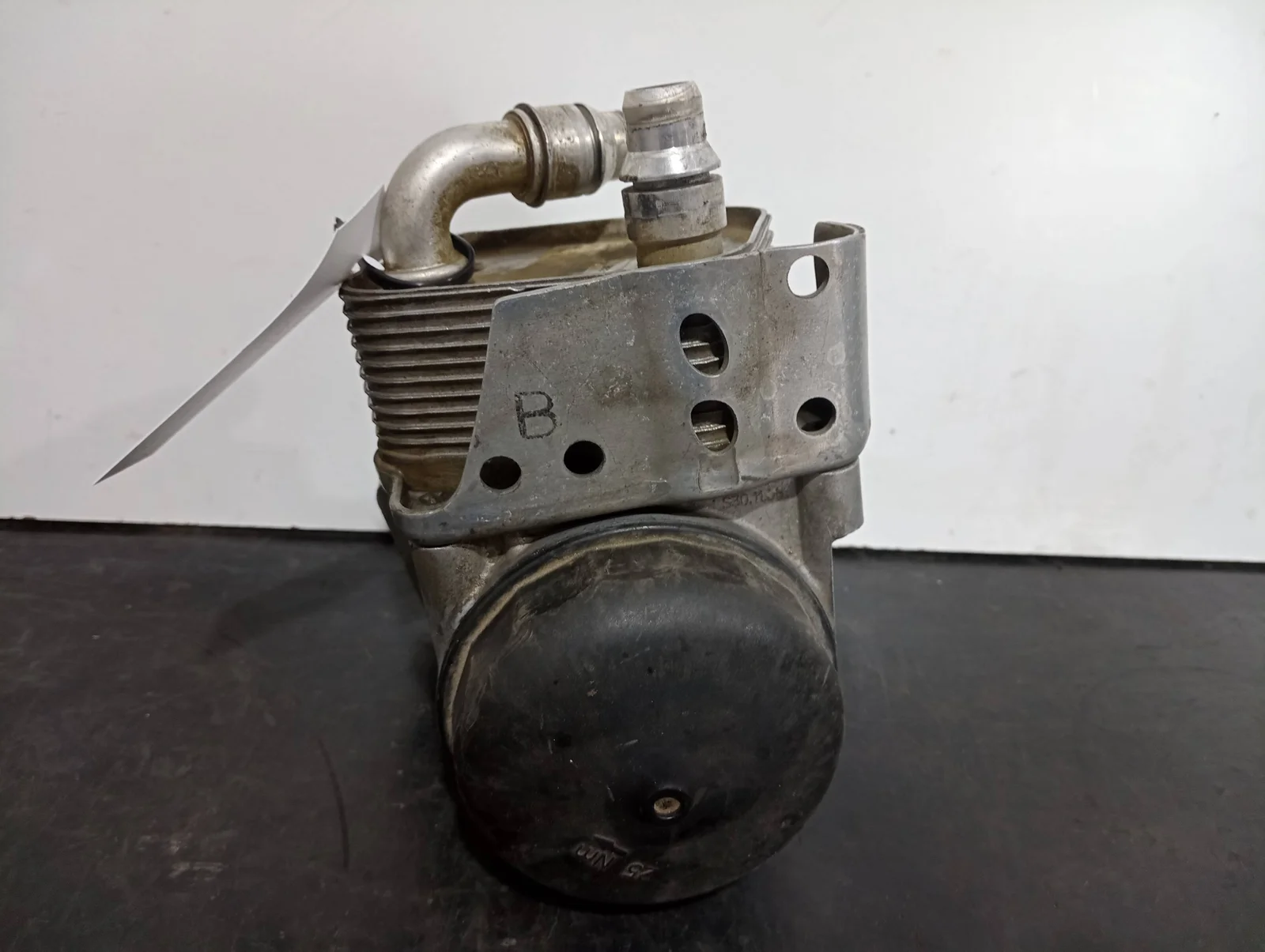 Foto de ENFRIADOR ACEITE MOTOR BMW SERIE 1 BERLINA (E81/E87) referencia B8316000