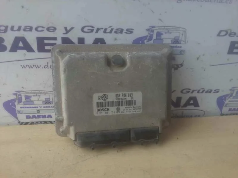 Foto de CENTRALITA MOTOR UCE VOLKSWAGEN GOLF IV BERLINA (1J1)(10.1997) referencia 038906013