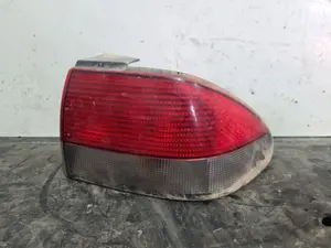Foto de PILOTO TRASERO DERECHO SAAB 9-3 BERLINA referencia 4831103 foto 1