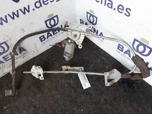 Foto de ELEVALUNAS DELANTERO DERECHO SIN MARCA SIN MODELO referencia 400166A foto 2