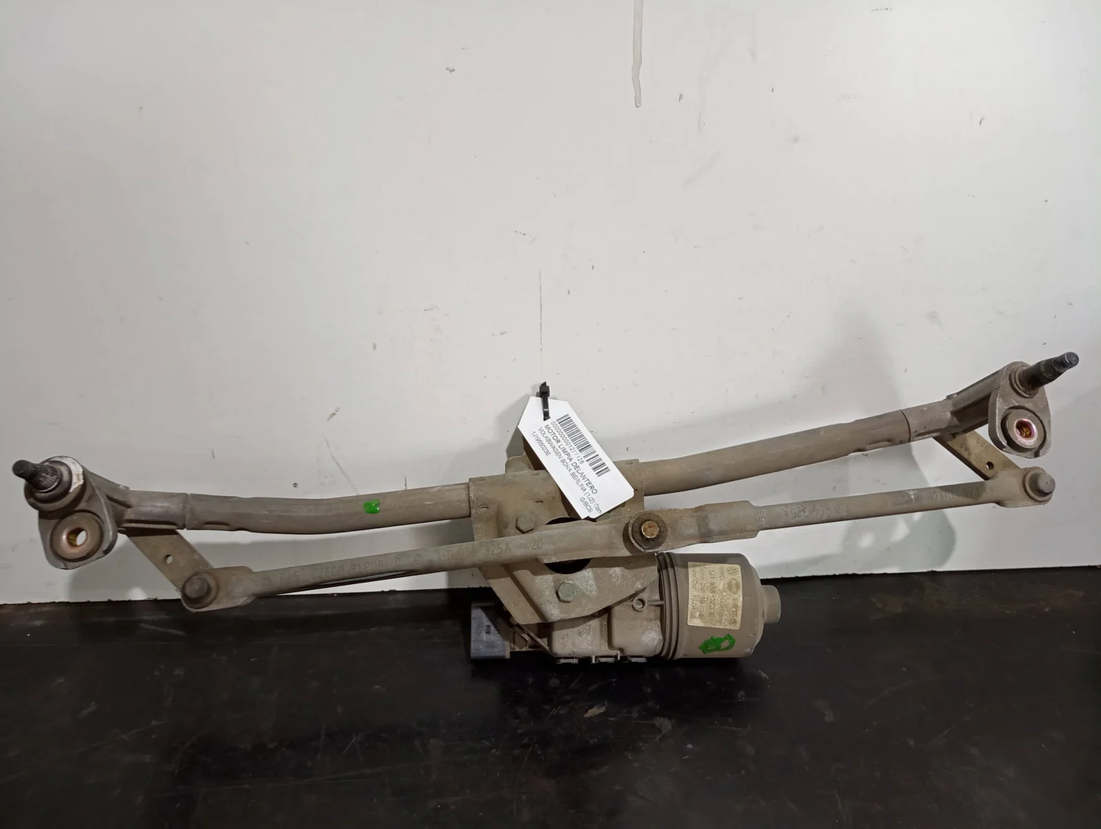Foto de MOTOR LIMPIA DELANTERO VOLKSWAGEN BORA BERLINA (1J2)(1998) referencia 1J1955023E