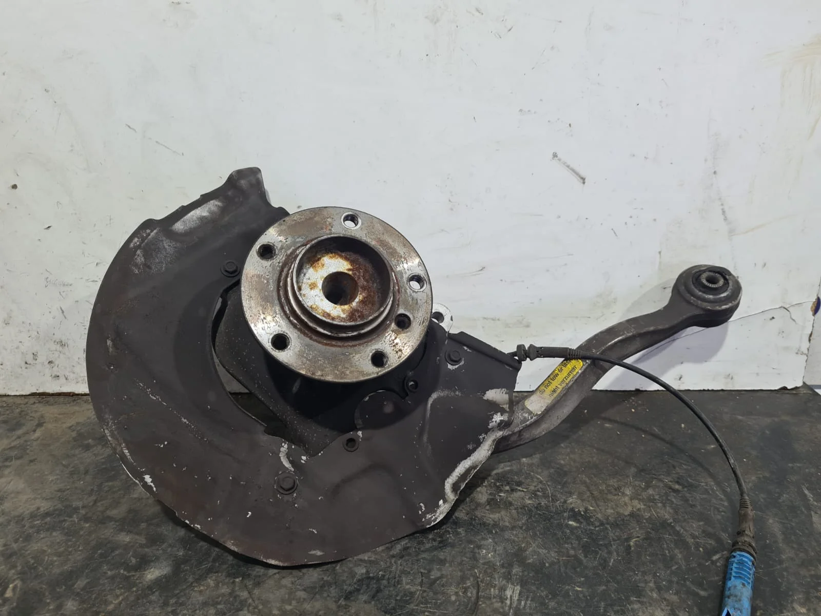 Foto de MANGUETA DELANTERA IZQUIERDA BMW SERIE 5 BERLINA (E60) referencia 6760953L