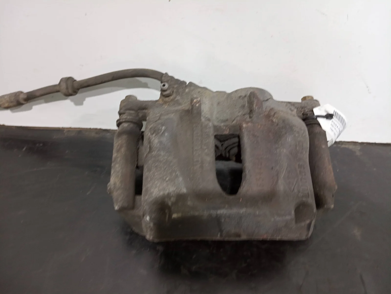 Foto de PINZA DE FRENO DELANTERA DERECHA SIN MARCA SIN MODELO referencia T687092