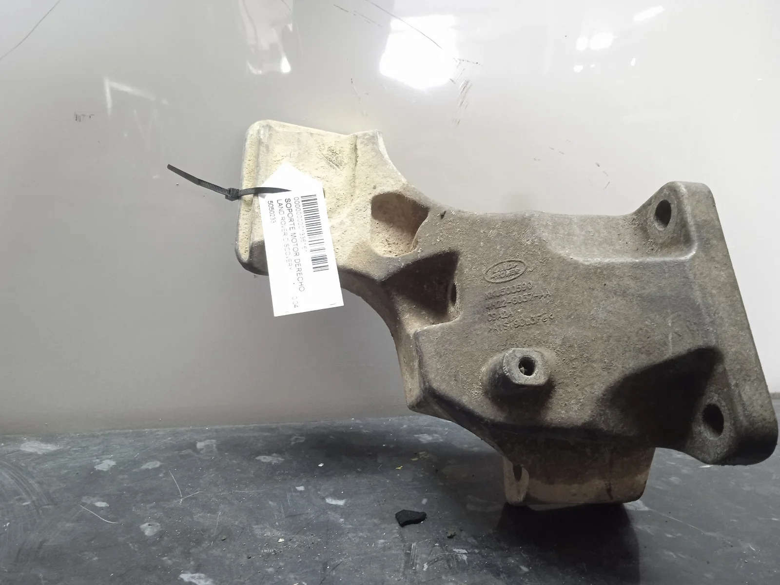 Foto de SOPORTE MOTOR DERECHO SIN MARCA SIN MODELO referencia 5050233