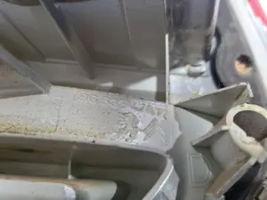 Foto de PILOTO TRASERO DERECHO INTERIOR CITROEN C4 PICASSO referencia 9653547677 foto 6