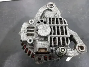 Foto de ALTERNADOR MAZDA 3 BERLINA (BK) referencia A3TB6581 foto 2