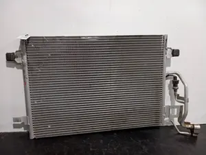 Foto de CONDENSADOR / RADIADOR  AIRE ACONDICIONADO SKODA SUPERB (3U4)