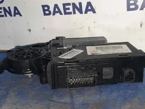 Foto de MOTOR ELEVALUNAS DELANTERO DERECHO PEUGEOT 307 (S1)(04.2001) referencia 9634457480 foto 2