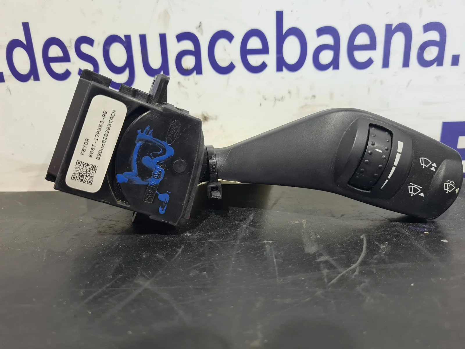 Foto de MANDO LIMPIA SIN MARCA SIN MODELO referencia 6G9T17A553AE