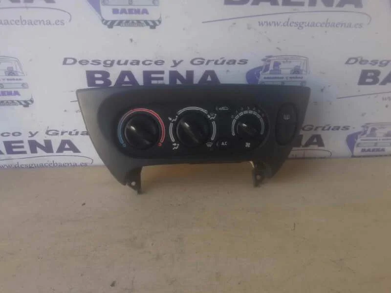 Foto de MANDO CLIMATIZADOR SIN MARCA SIN MODELO referencia 655739W