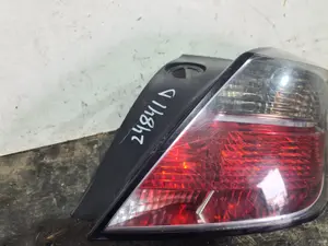 Foto de PILOTO TRASERO DERECHO OPEL ASTRA H GTC referencia 135252444 foto 2