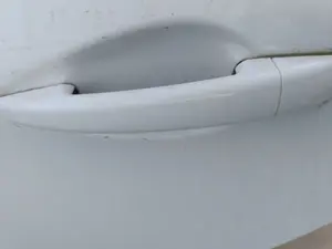 Foto de MANETA EXTERIOR TRASERA IZQUIERDA PEUGEOT 208