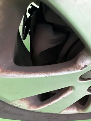 Foto de PINZA DE FRENO TRASERA DERECHA OPEL INSIGNIA BERLINA