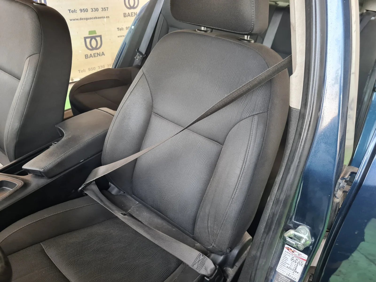 Foto de CINTURON SEGURIDAD DELANTERO IZQUIERDO OPEL INSIGNIA BERLINA
