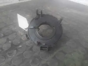 Foto de ANILLO AIRBAG VOLKSWAGEN PASSAT BERLINA (3B2) referencia 1J0959653 foto 2