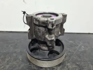 Foto de BOMBA DIRECCION SIN MARCA SIN MODELO referencia 9631923580 foto 2
