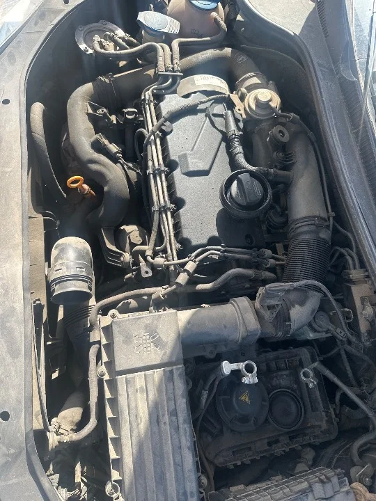 Foto de MOTOR ARRANQUE VOLKSWAGEN GOLF V (1K1)(10.2003)