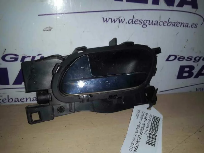 Foto de MANETA INTERIOR DELANTERA IZQUIERDA SIN MARCA SIN MODELO referencia 96435311