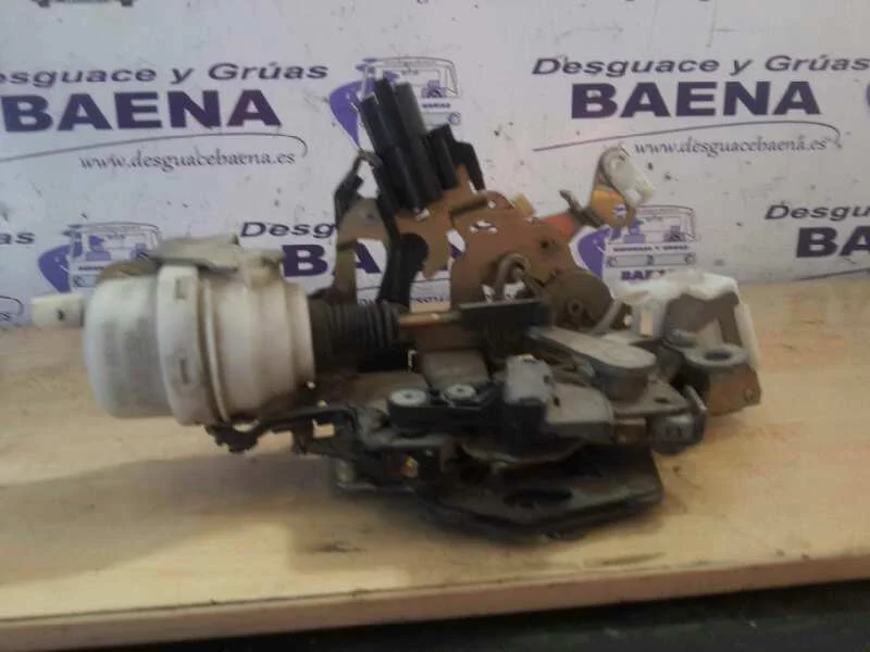Foto de CERRADURA PUERTA DELANTERA IZQUIERDA SIN MARCA SIN MODELO