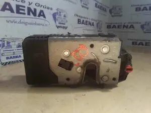 Foto de CERRADURA PUERTA TRASERA DERECHA OPEL CORSA C referencia 14855 foto 1
