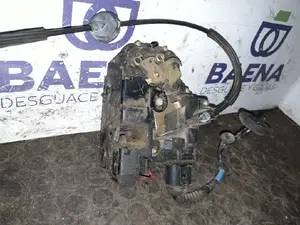 Foto de CERRADURA PUERTA DELANTERA IZQUIERDA SIN MARCA SIN MODELO foto 1