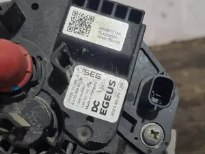 Foto de ALTERNADOR RENAULT CLIO V referencia 231007518R foto 3