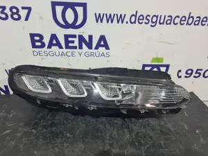 Foto de FARO DERECHO SIN MARCA SIN MODELO referencia 9819435580