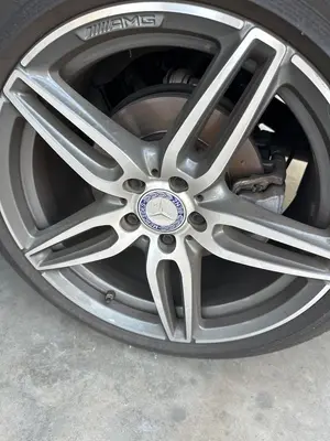 Foto de MANGUETA TRASERA IZQUIERDA MERCEDES-BENZ CLASE E (BM 213) BERLINA