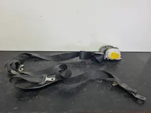Foto de CINTURON SEGURIDAD DELANTERO IZQUIERDO SIN MARCA SIN MODELO referencia 7P2140P