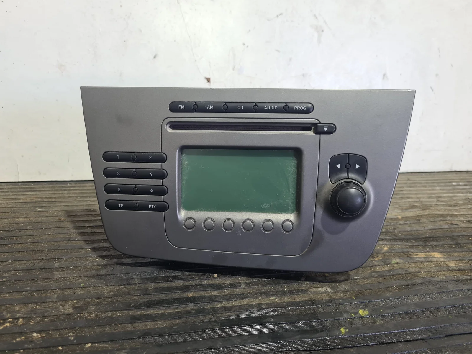 Foto de SISTEMA AUDIO / RADIO CD SEAT LEON (1P1) referencia 5P10351521GZ