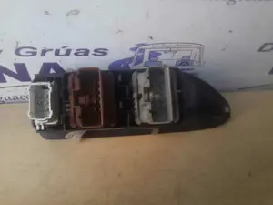 Foto de MANDO ELEVALUNAS DELANTERO IZQUIERDO SIN MARCA SIN MODELO referencia 8200015088 foto 2