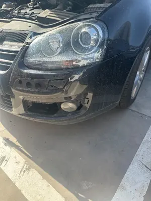 Foto de PARAGOLPES DELANTERO VOLKSWAGEN GOLF V (1K1)(10.2003)