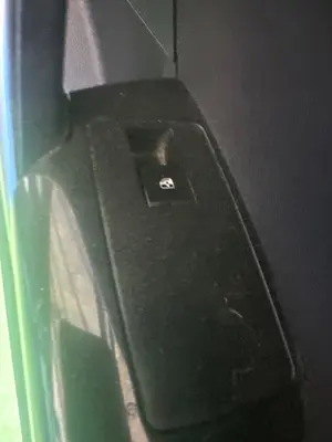 Foto de MANDO ELEVALUNAS DELANTERO DERECHO OPEL INSIGNIA BERLINA