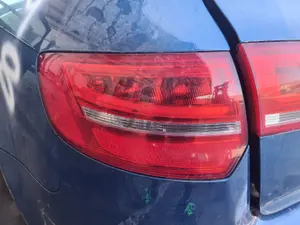 Foto de PILOTO TRASERO IZQUIERDO AUDI A3 SPORTBACK (8PA)