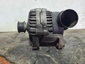 Foto de ALTERNADOR BMW SERIE 5 BERLINA (E39) referencia 0123515004 foto 2