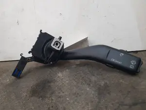 Foto de MANDO LIMPIA VOLKSWAGEN GOLF V (1K1)(10.2003) referencia 1K0953519