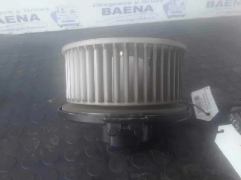 Foto de MOTOR CALEFACCION MITSUBISHI GALANT BERLINA (EA0)