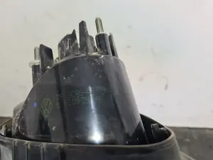 Foto de PILOTO TRASERO DERECHO INTERIOR SIN MARCA SIN MODELO referencia 3C8945258 foto 3