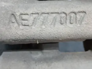 Foto de PINZA DE FRENO TRASERA DERECHA PEUGEOT RIFTER referencia AE777007 foto 2