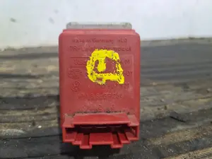 Foto de RESISTENCIA CALEFACCION VOLKSWAGEN GOLF IV BERLINA (1J1)(10.1997) referencia 1J0907521 foto 3