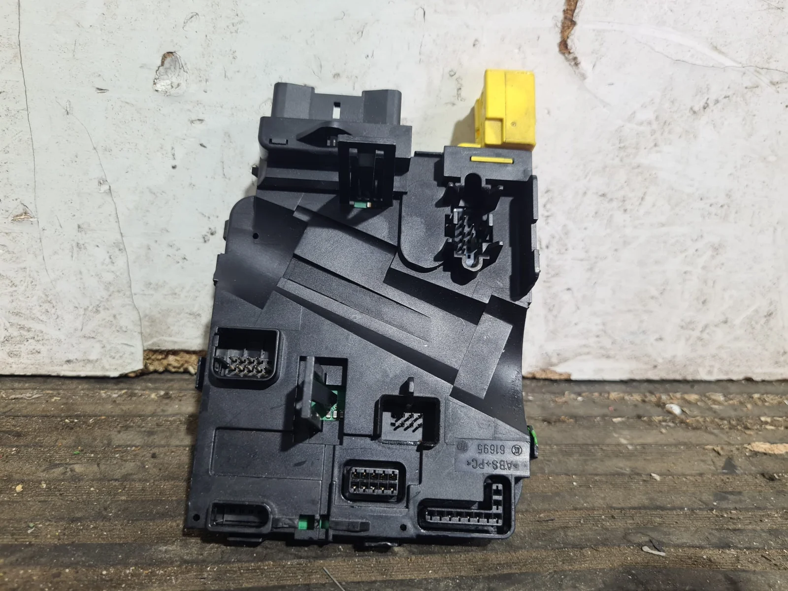 Foto de MODULO ELECTRONICO VOLKSWAGEN GOLF PLUS V (5M1) referencia 1K0953549AQ