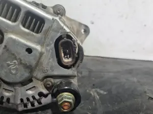 Foto de ALTERNADOR HYUNDAI MATRIX (FC) referencia 1002132990 foto 2