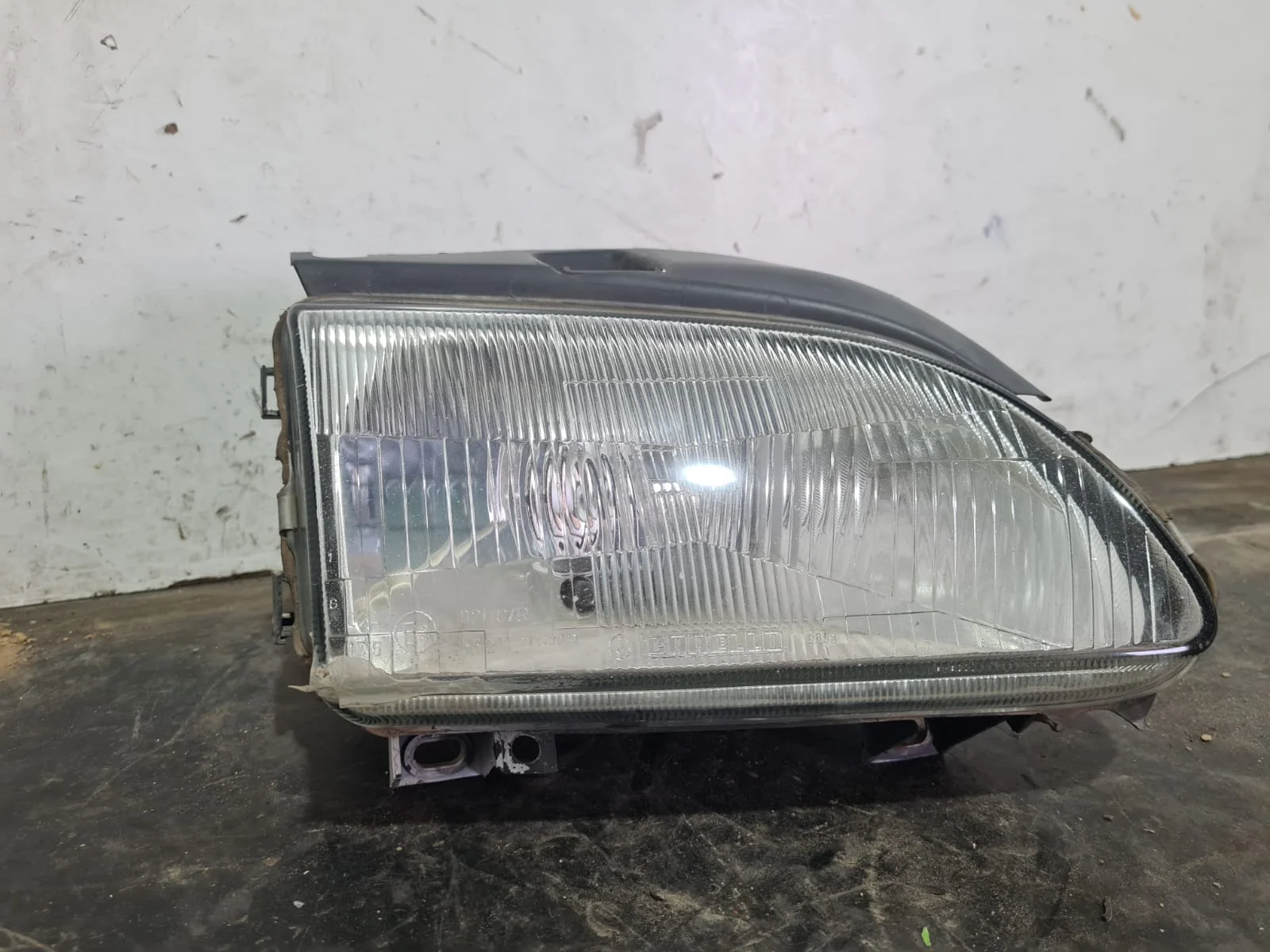 Foto de FARO DERECHO SEAT AROSA (6H1) referencia 6H1941018C