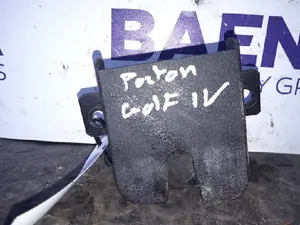Foto de CERRADURA MALETERO / PORTON VOLKSWAGEN GOLF IV BERLINA (1J1)(10.1997) foto 2